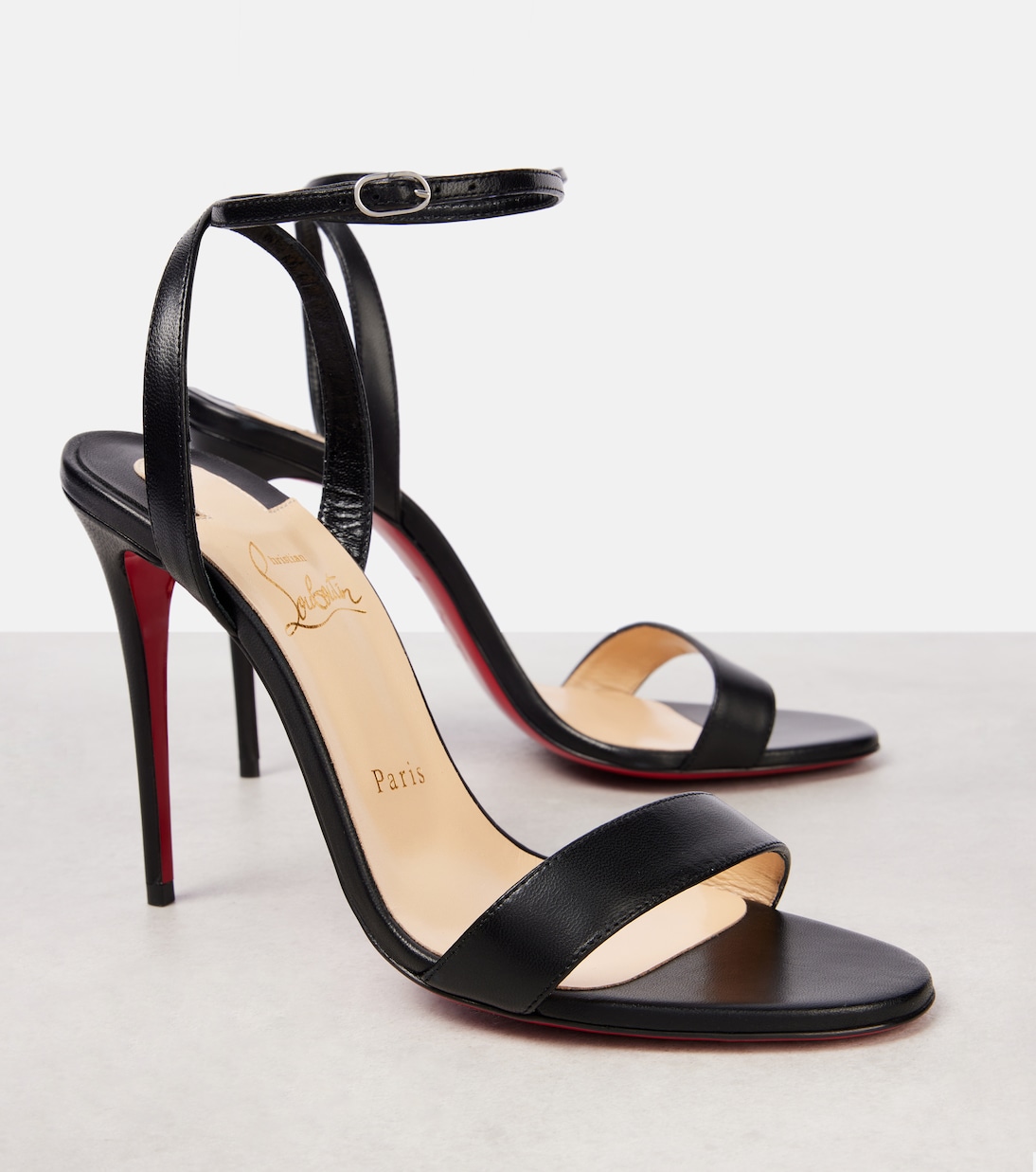 louboutin-femme-251cuo-1.jpg
